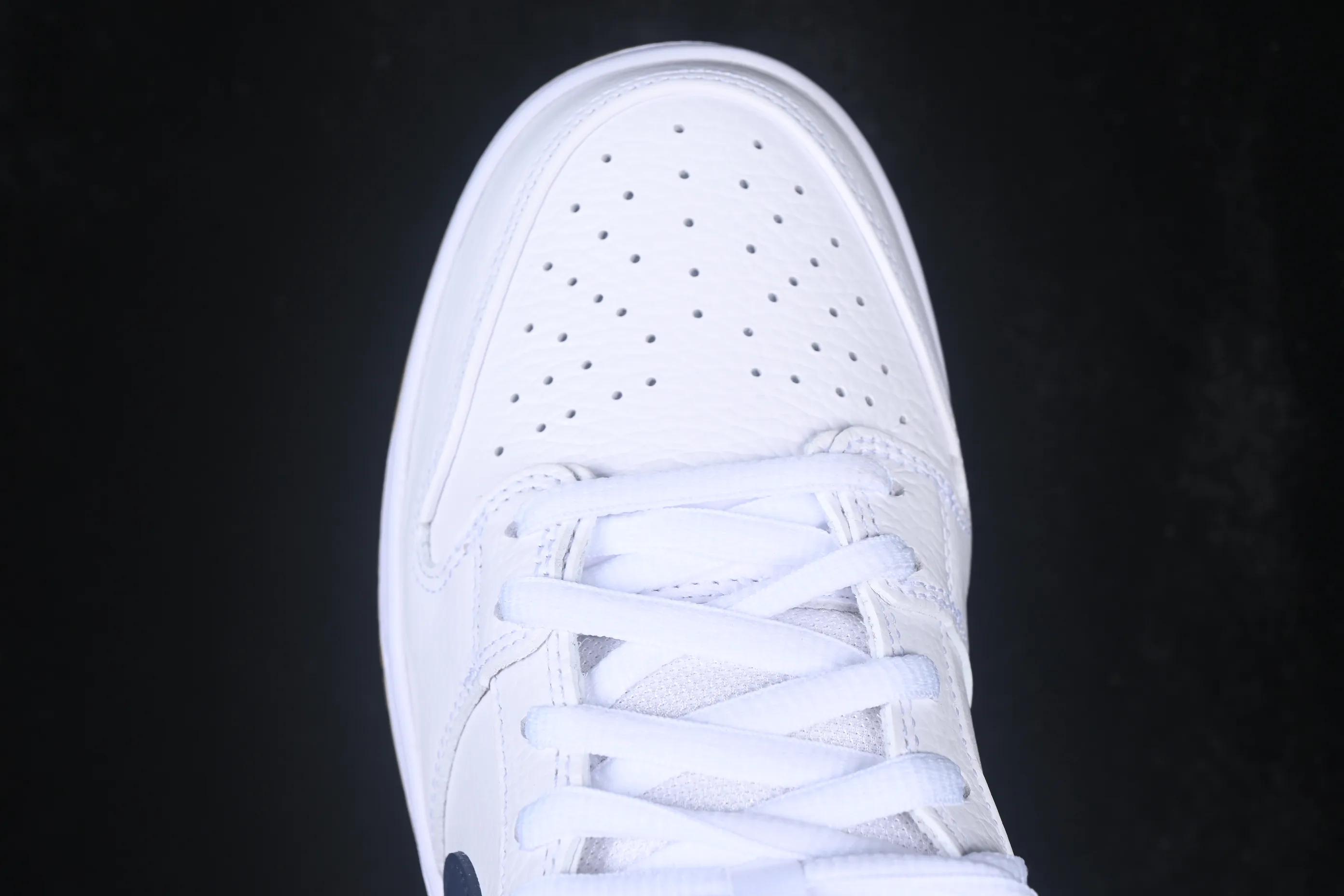 All categories Nk SB Dunk Series Nk SB Dunk Low low-top sneakers Foreign trade version Nike SB Dunk Low Pro ISO dunk series retro first-layer low-top casual sports skateboard shoes CZ2249-100
